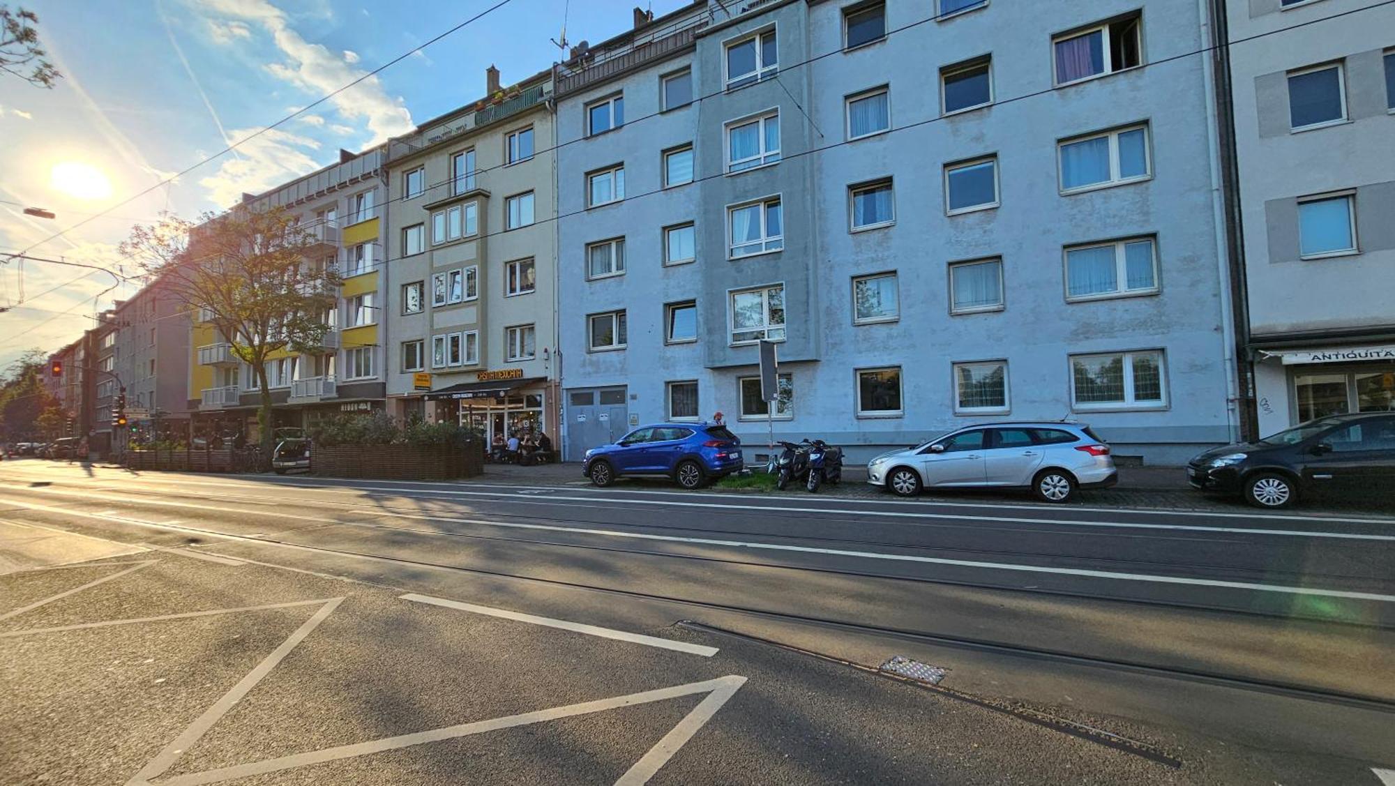 Appartamento Zimmer In Bilk-Zentrum Duesseldorf Esterno foto