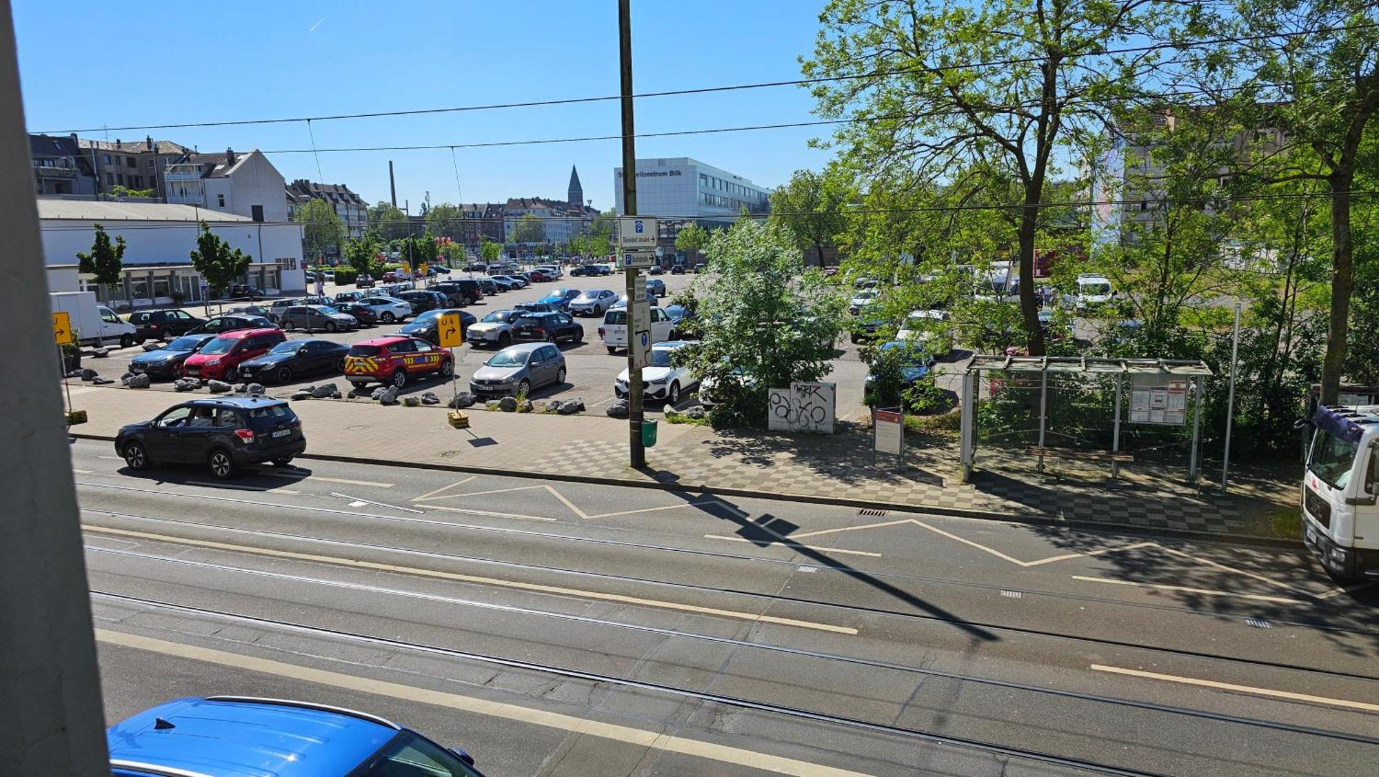 Appartamento Zimmer In Bilk-Zentrum Duesseldorf Esterno foto