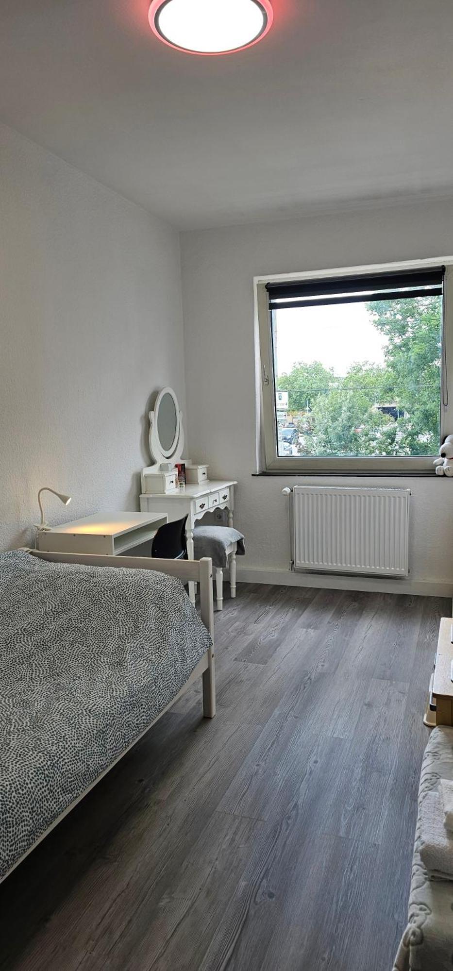 Appartamento Zimmer In Bilk-Zentrum Duesseldorf Camera foto